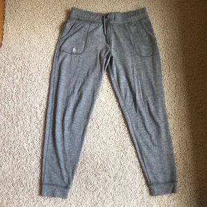 Medium Under Armour Joggers